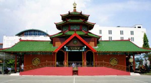 Cheng Ho Mosque in Indonesia