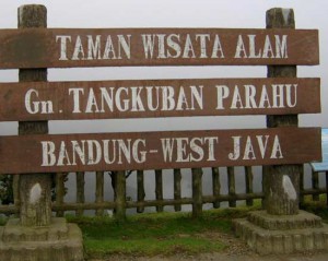 Tangkuban Perahu Montain Indonesia