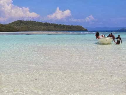 Pantai Yeben Papua