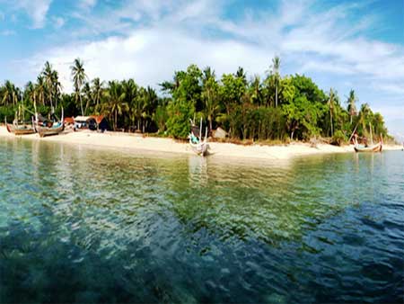 Gili Labak Island