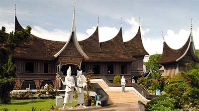 hotel di Padang