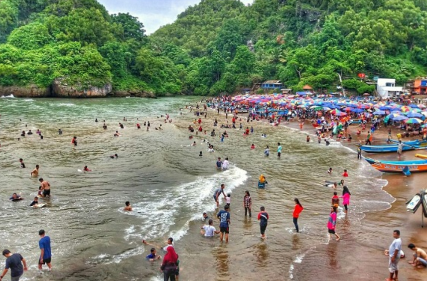 Destinasi Wisata Pantai Baron Yogyakarta Tempat Wisata